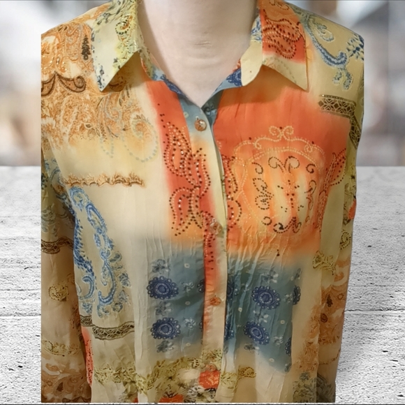 IOS gorgeous button down tunic size M - Picture 1 of 16